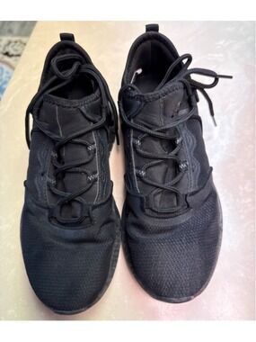 Women’s Black Chunky Athletic Sneakers Lace Up Comfort Shoes Size 6